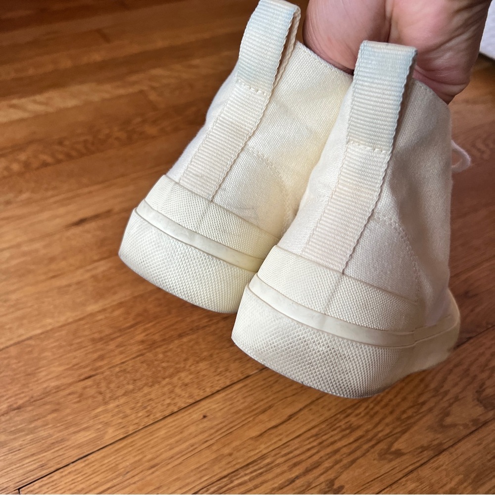 VEJA Women's High-Top Sneakers - Cream - Picture 5 of 11
